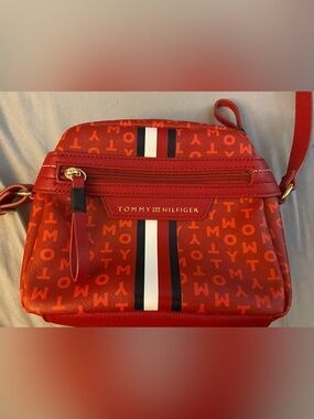 Tommy Hilfiger Navy and Red Interior Logo Crossbody